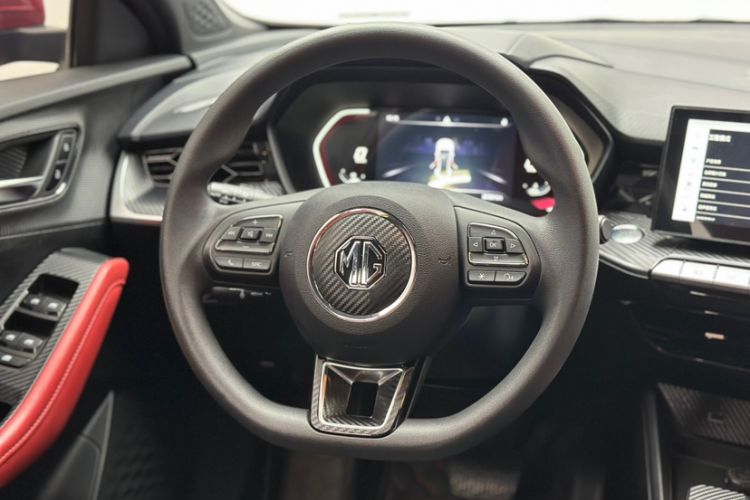 Used MG 5 2021 180 DVVT CVT Youth Luxury Edition
