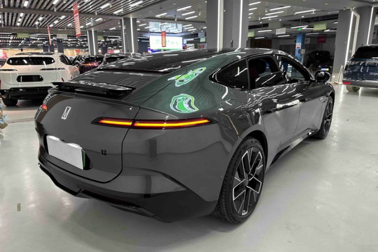 Used Avatr 12 2025 Year Updated Ultra Extended-Range Version Exterior 7