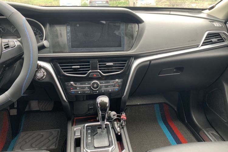 Used Venucia T90 2017 2.0L CVT Smart Edition