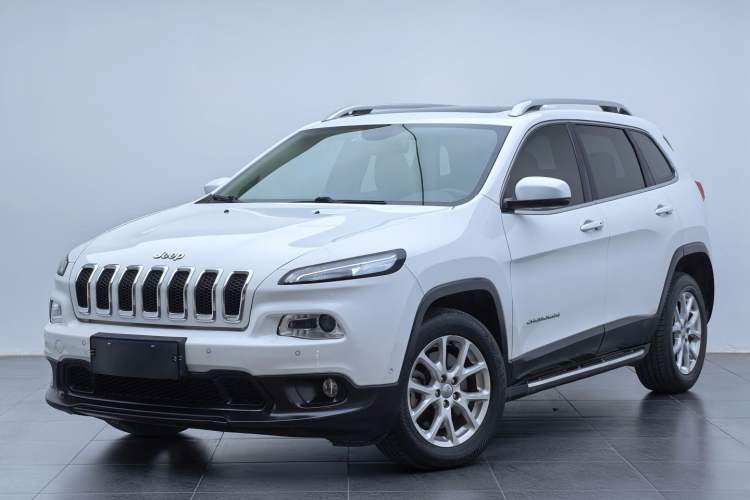 Used Jeep Cherokee 2016 2.4L Leading Edition