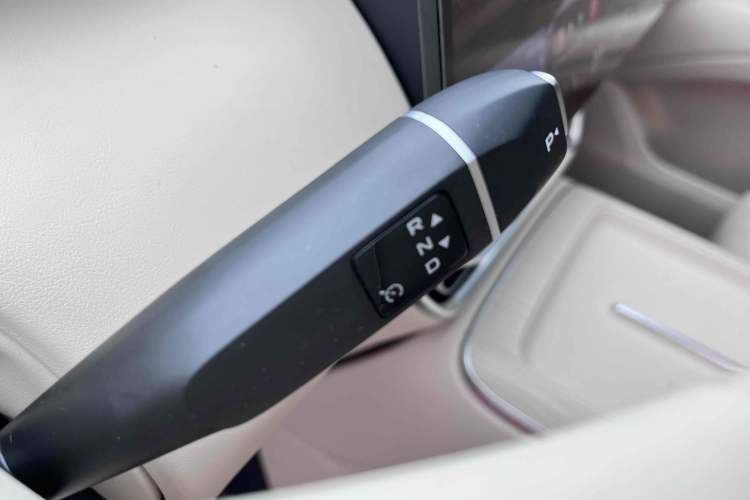 Used Deepal S09 2025 Four-Wheel Drive Ultra+ Custom Edition
