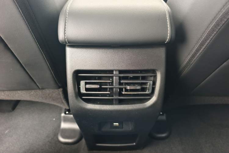 Used Haval M6 2021 PLUS 1.5T DCT Luxury Smart Connectivity Model