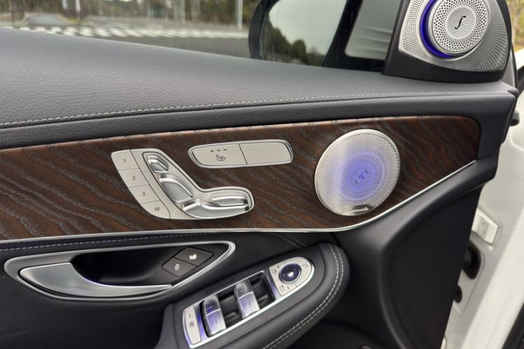 Used Mercedes-Benz GLC 2017 GLC 300 4MATIC Sport Edition