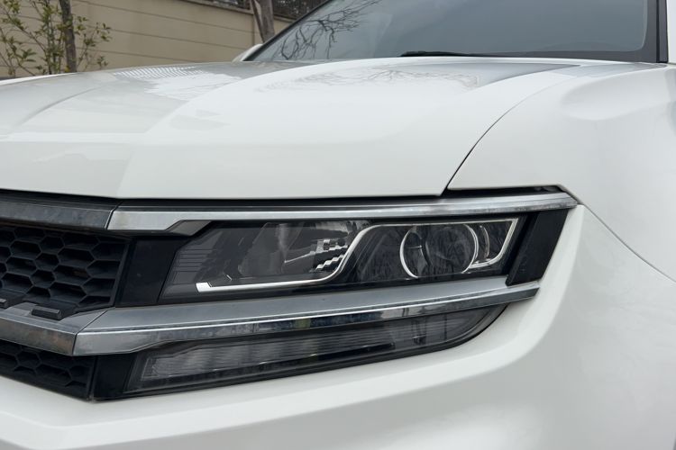 Used Zotye Domy X7 2017 1.8T Manual Luxury Model
