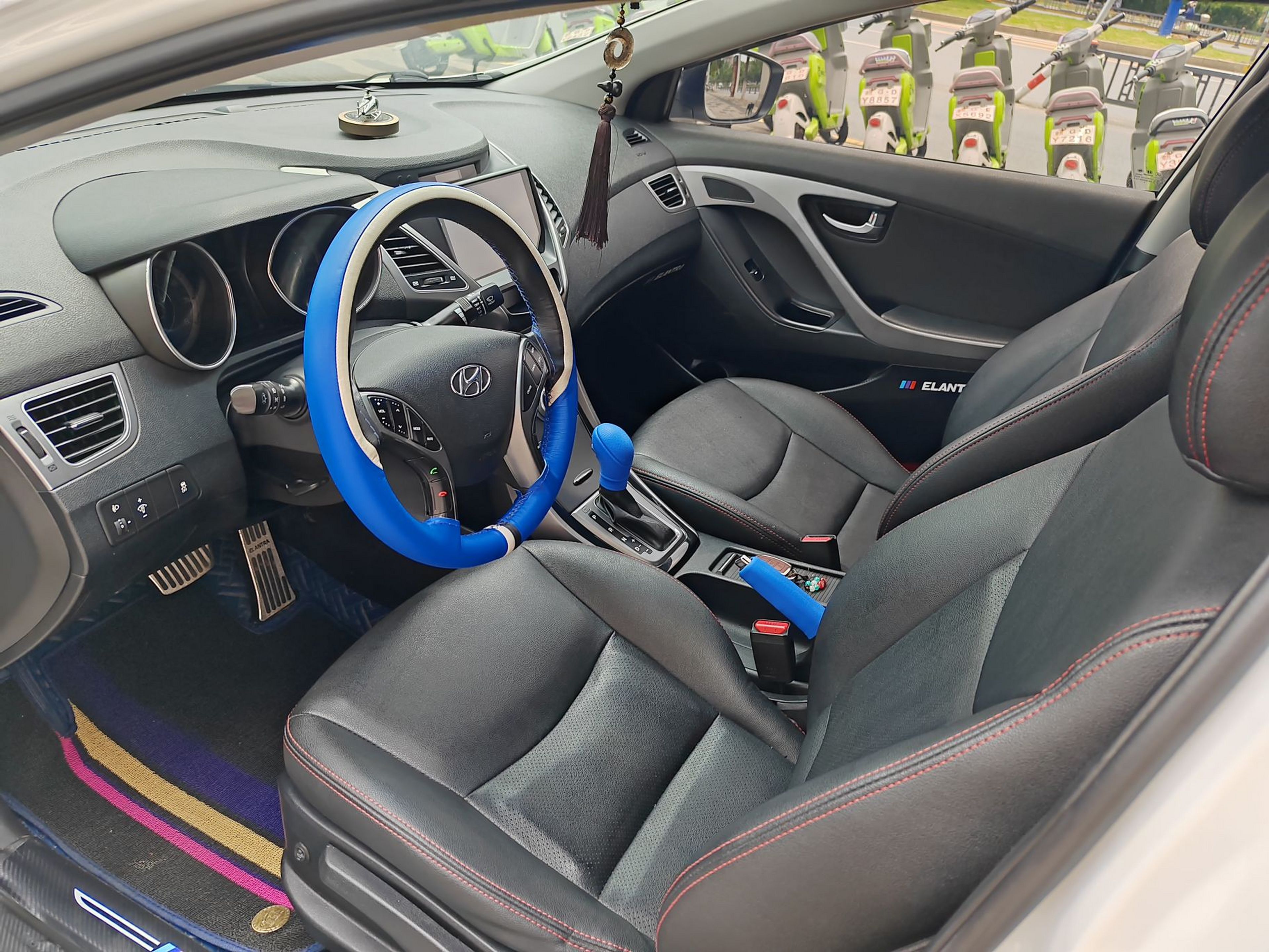 Interior delantero