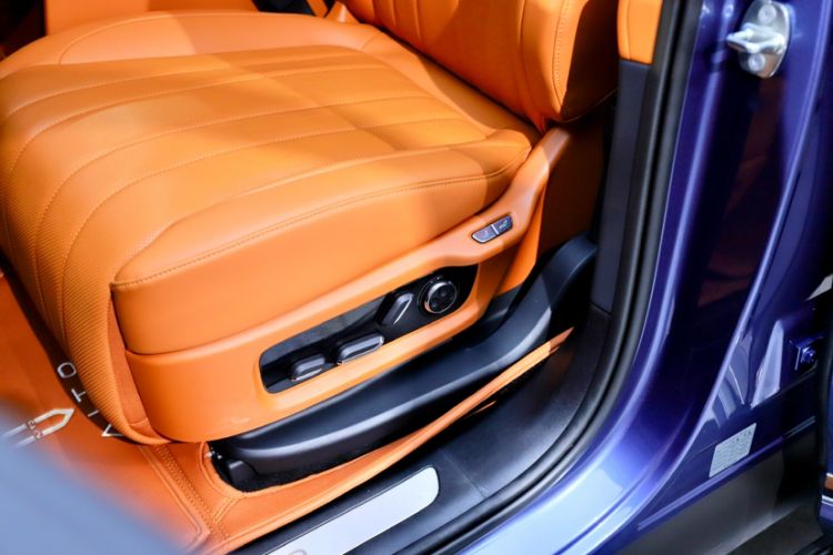 Used Hima AITO M7 2026 Model Range-Extending Ultra All-Wheel Drive 5-Seater Version Interior 8