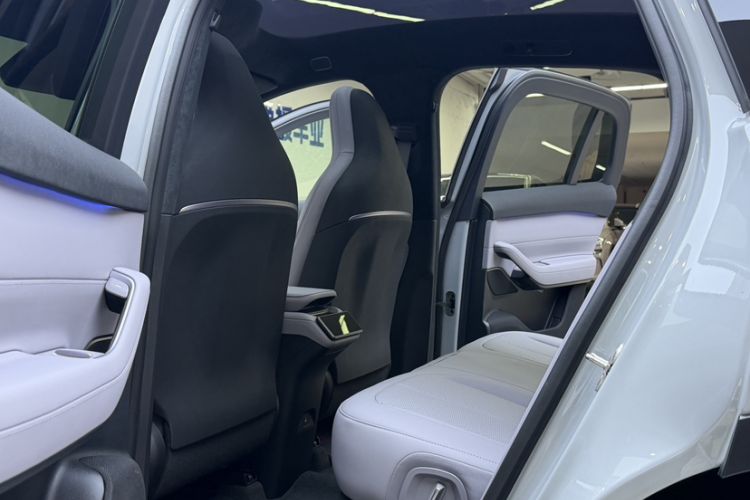 Used Nio EC6 2023 75 kWh