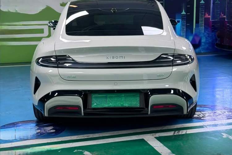 Used Xiaomi Auto SU7 2024 Rear-Drive Ultra-Long Range Advanced Pro-Level Intelligent Driving Version

