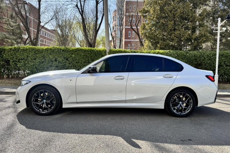 Used BMW 3 Series 2025 330Li M Sport Shadowline Package