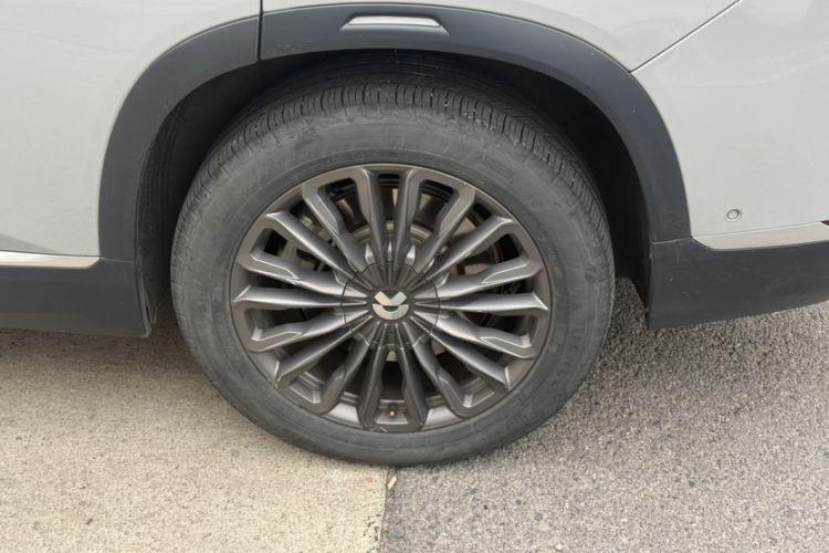 Used Nio ES8 2020 415 km Range 7-Seater Version