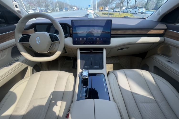 Used Hima AITO M7 2024 1.5T Rear-Drive Plus Version 5 Seats