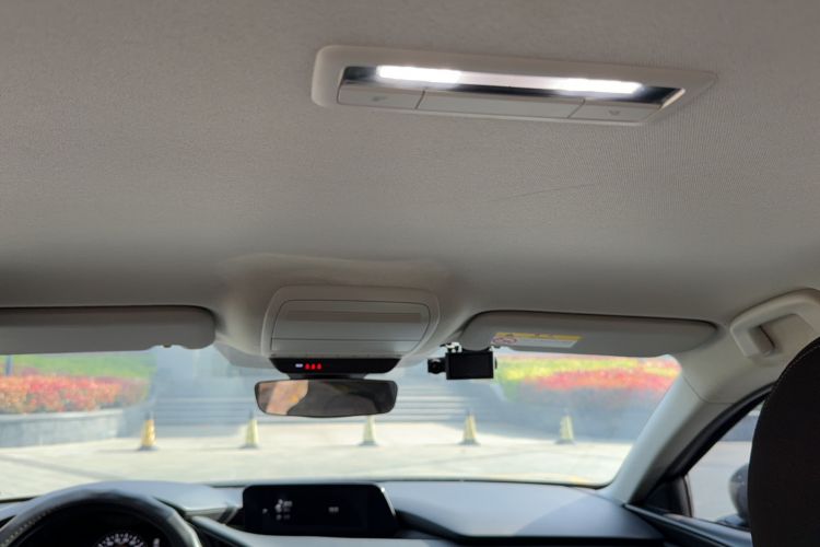 Used Mazda 3 Axela 2021 2.0L Automatic Zhiqing Edition Headliner