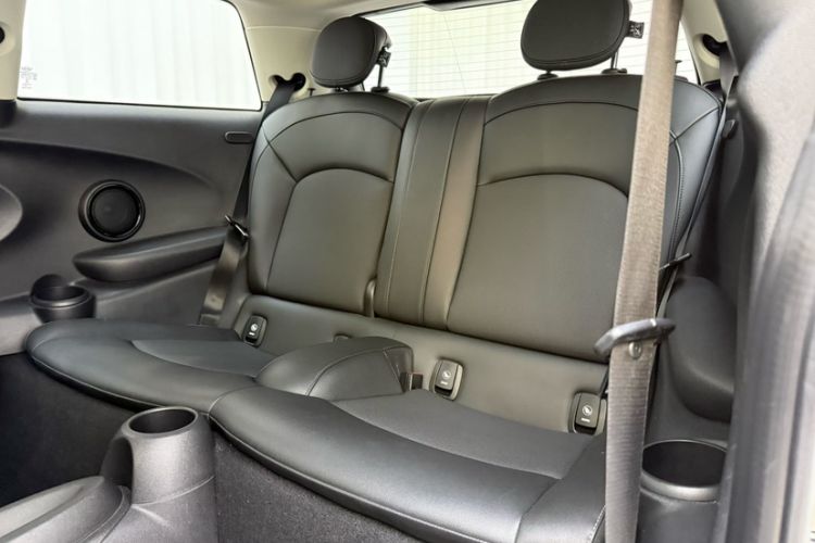 Used MINI MINI 2022 Updated 2.0T COOPER S Classic Edition