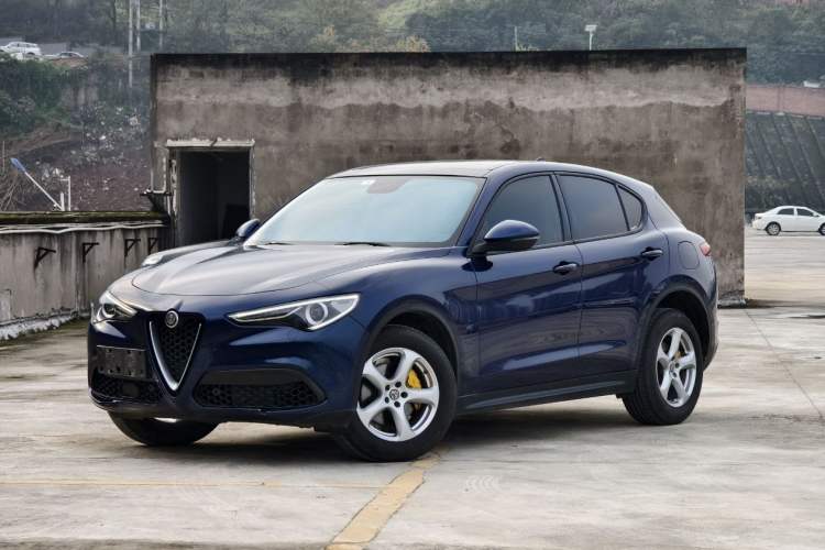 Used Alfa Romeo Stelvio 2017 2.0T 200HP Elite Edition