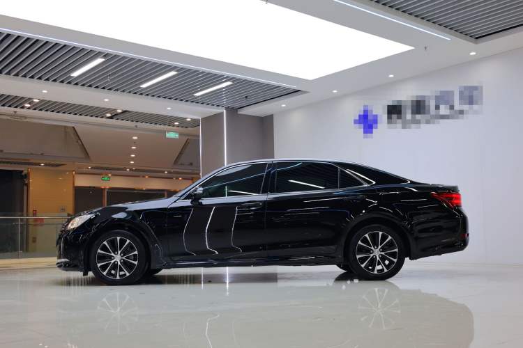 Used Toyota Crown 2018 2.0T Fashion Edition