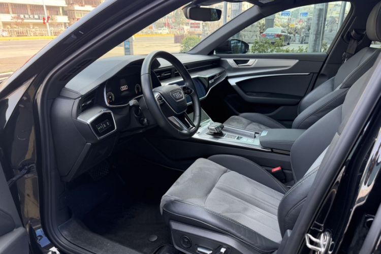 Used Audi A6L 2023 40 TFSI Luxury Dynamic Model
