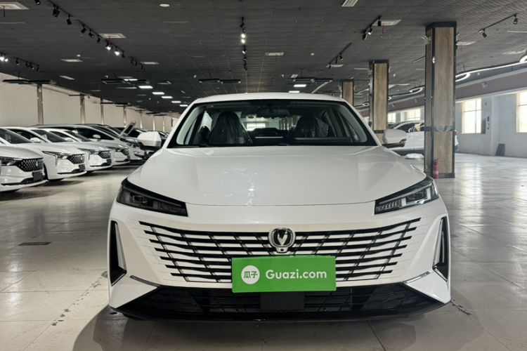 Used CHANGAN Eado 2025 Blue Whale 1.5T 500Bar Prestige Model
