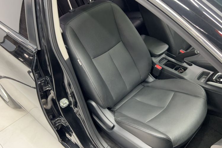 Used Nissan Sylphy 2016 1.6XV CVT Smart Enjoyment Version
