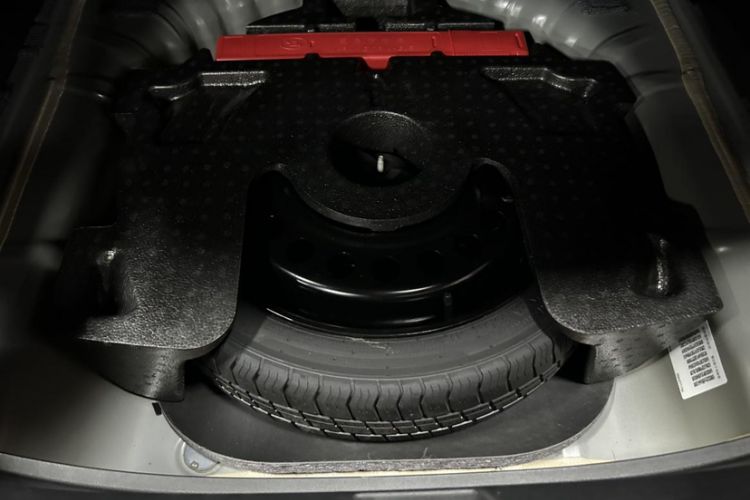 Used Buick LaCrosse 2024 28T Luxury Edition Interior 10