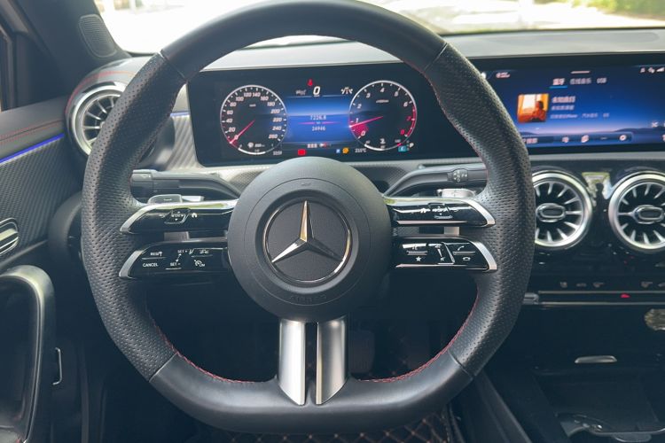 Used Mercedes-Benz A-Class 2023 A 200 L Fashion Model Steering Wheel