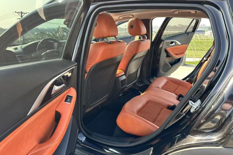 Used Infiniti QX30 2017 2.0T Four-Wheel Drive Sport Edition
