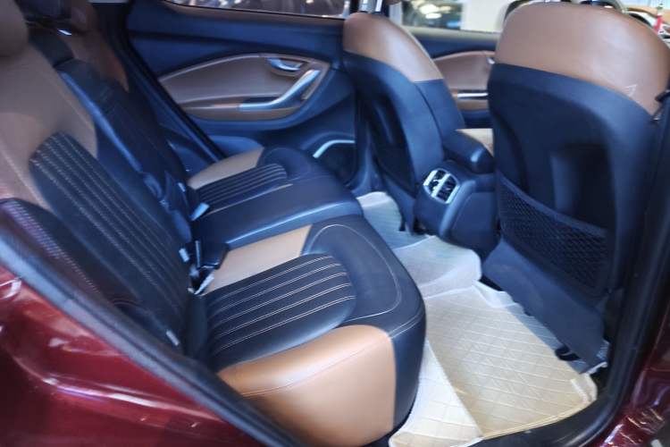 Used Soueast DX7 2017 1.5T Automatic Glory Edition