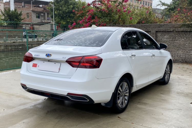 Used Geely Auto Emgrand 2018 1.5L CVT Upward Connect Edition
