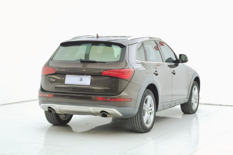 Used Audi Q5 2017 Plus 40 TFSI Technology Model