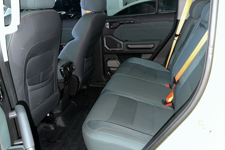 Used JETOUR Traveler 2023 2.0T Four-Wheel Drive Conqueror
