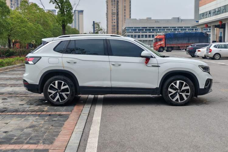 Used Volkswagen Tayron 2024 330TSI Two-Wheel Drive Luxury Plus Advanced Version