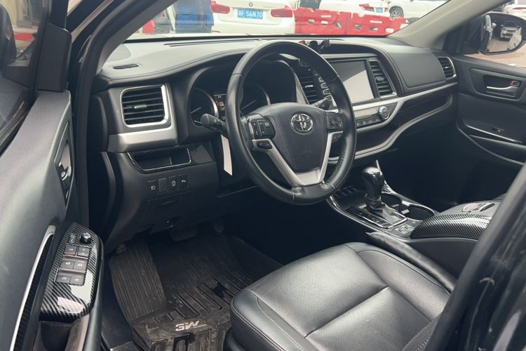 Used Toyota Highlander 2018 2.0T Four-Wheel Drive Luxury Version 7 Seats China VI Standard
