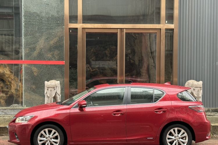 Used Lexus CT 2014 CT200h Comfort Edition Monochrome
