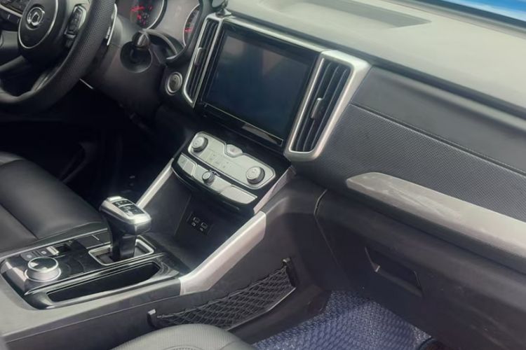 Used Great Wall Poer 2021 2.0T Commercial Version Automatic Diesel Two-Wheel Drive Elite Trim Standard Box GW4D20M