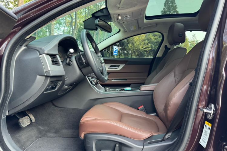 Used Jaguar XFL 2018 XFL 2.0T 250 PS Luxury Edition
