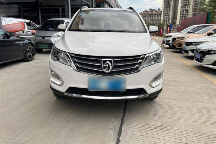 Used Baojun 560 2015 1.8L Manual Elite Edition