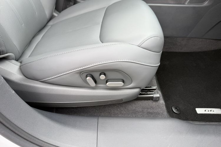 Used XPeng G6 2025 625 Long-Range Max Flagship Edition
