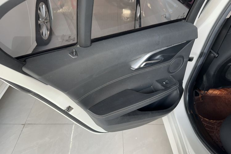 Used BMW 1 Series 2020 120i M Sport Package Interior 8