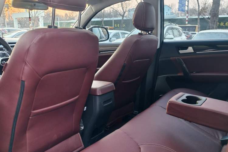 Used Zotye T600 2014 2.0T DCT Luxury Version
