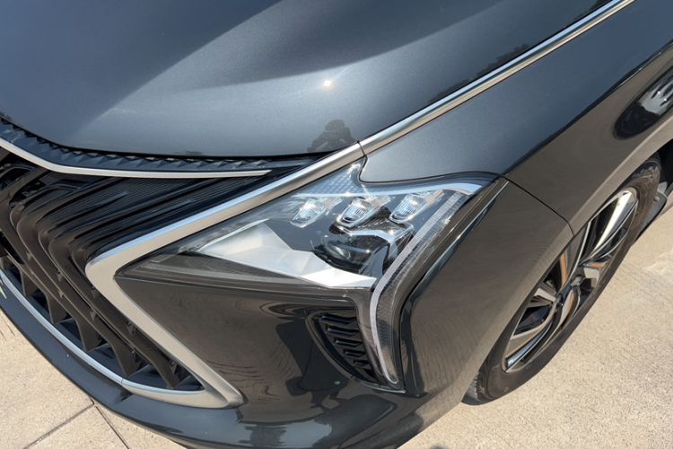 Used FORTHING Yacht 2022 1.5T DCT Chasing-the-Waves Edition
