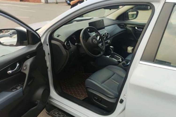 Used Nissan Qashqai 2025 Honor 2.0L CVT XV+ Leading Edition Left Front Seat