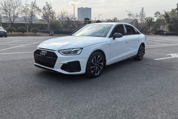 Used Audi A4L 2023 40 TFSI Luxury Dynamic Model