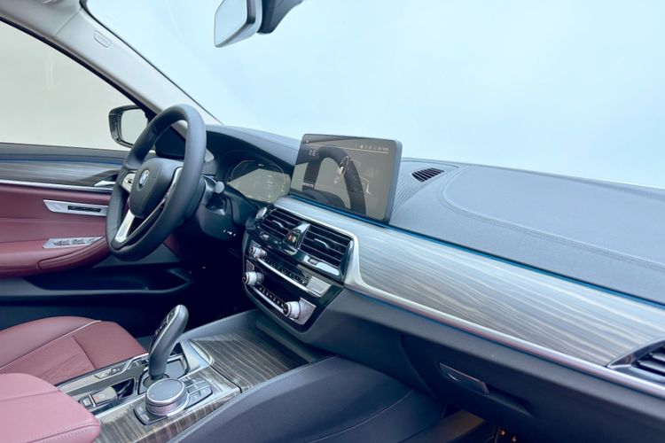 Used BMW 5 Series New Energy 2021 Updated 535Le Luxury Package
