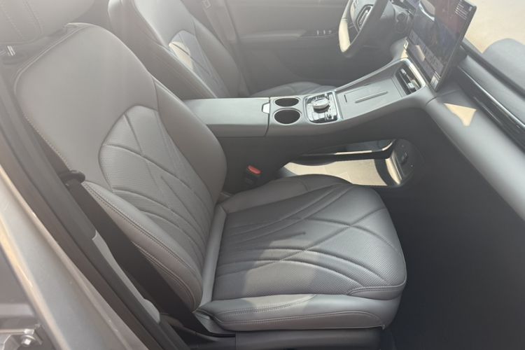 Used Geely Galaxy L6 2025 EM-i 140km Starship Edition Left Front Seat