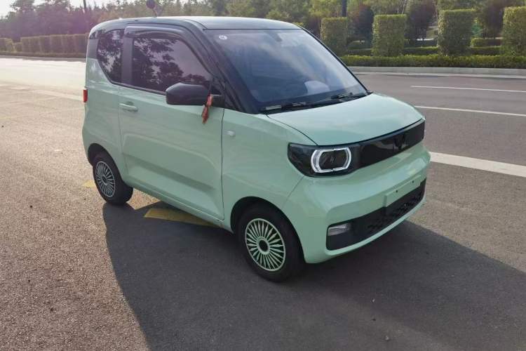 Used Wuling Hongguang MINIEV 2021 Macaron Fashion Model Lithium Iron Phosphate