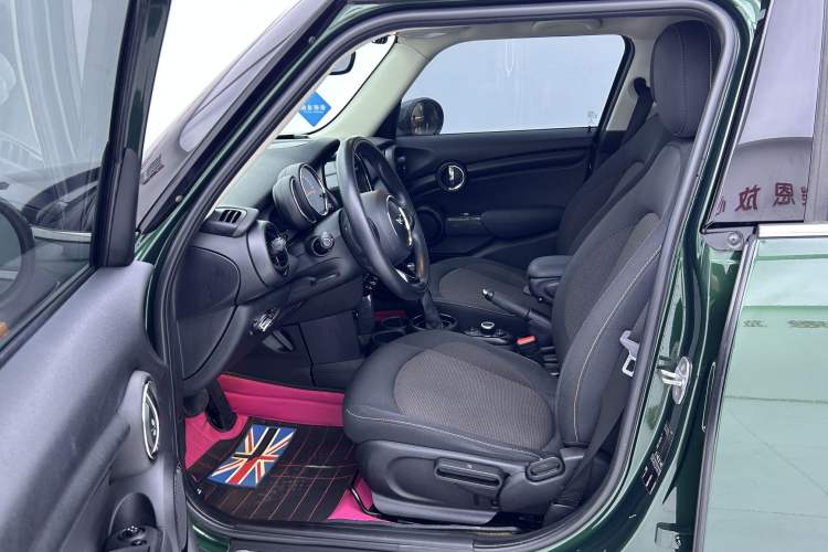 Used MINI 2016 1.2T ONE Five-Door Edition Left Front Seat