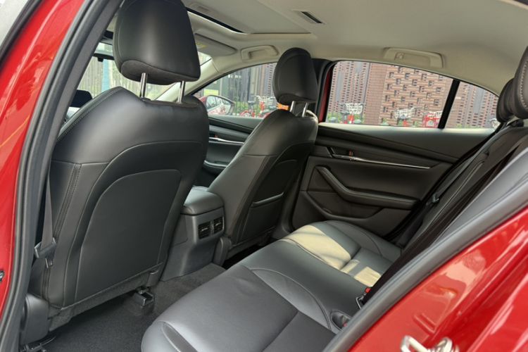 Used Mazda Mazda 3 Axela 2021 2.0L Automatic Zhiya Edition