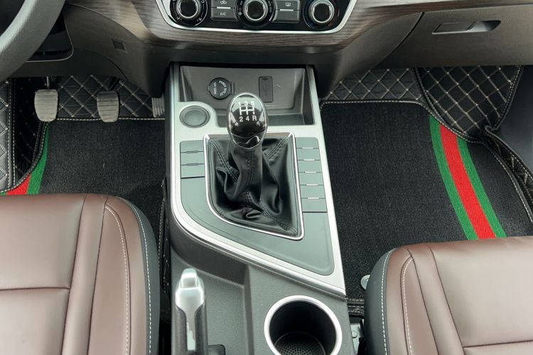 Used FORTHING T5 2022 Grand Edition 1.6L Manual Dream-Chasing Five-Seat Model