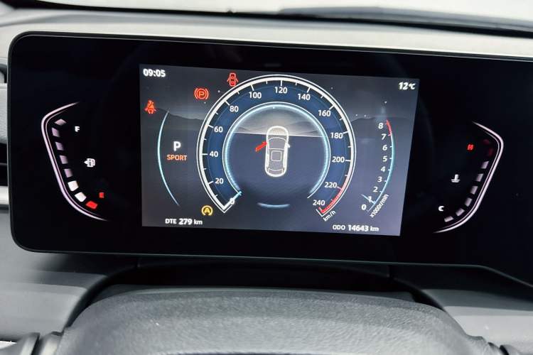 Used Changan Ruicheng PLUS 2023 1.5T DCT Prestige Edition