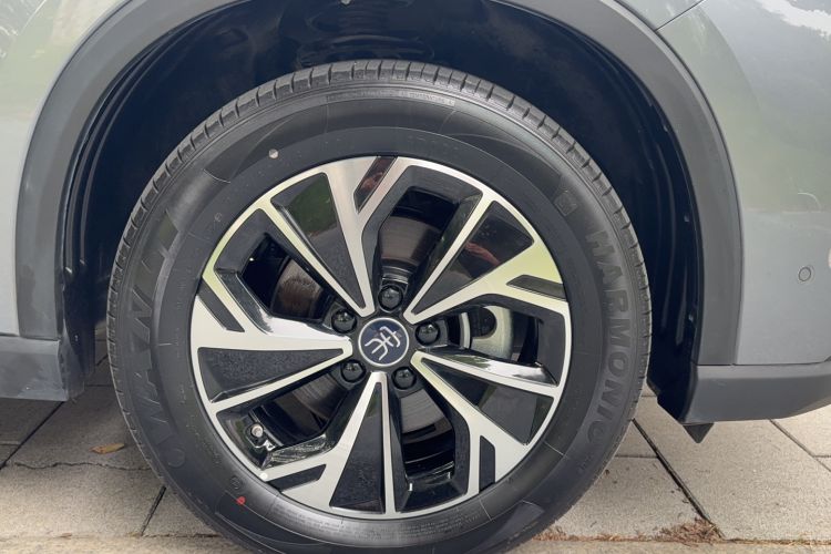Used BYD Song Pro New Energy 2025 2nd Generation Intelligent Driving Version DM-i 75KM Leading Edition Exterior 3