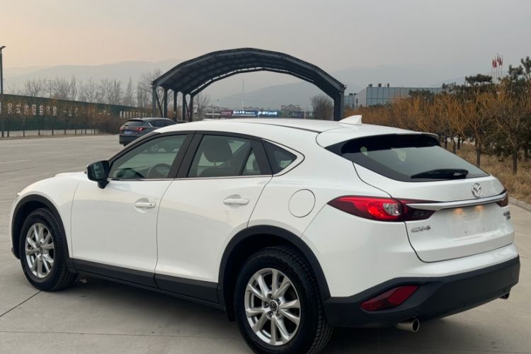 Used Mazda CX-4 2016 2.0L Automatic 2WD Blue Sky Dynamic Edition
